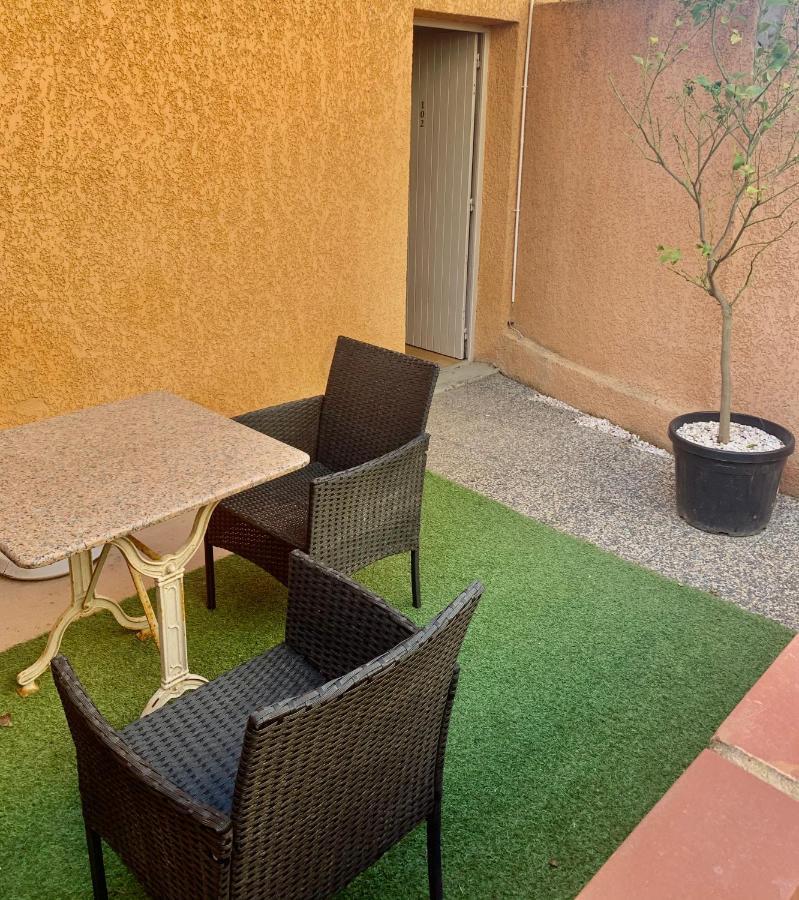 Hotel Saint Georges, Face A La Mer Canet-en-Roussillon Ngoại thất bức ảnh