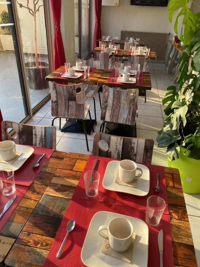 Hotel Saint Georges, Face A La Mer Canet-en-Roussillon Ngoại thất bức ảnh