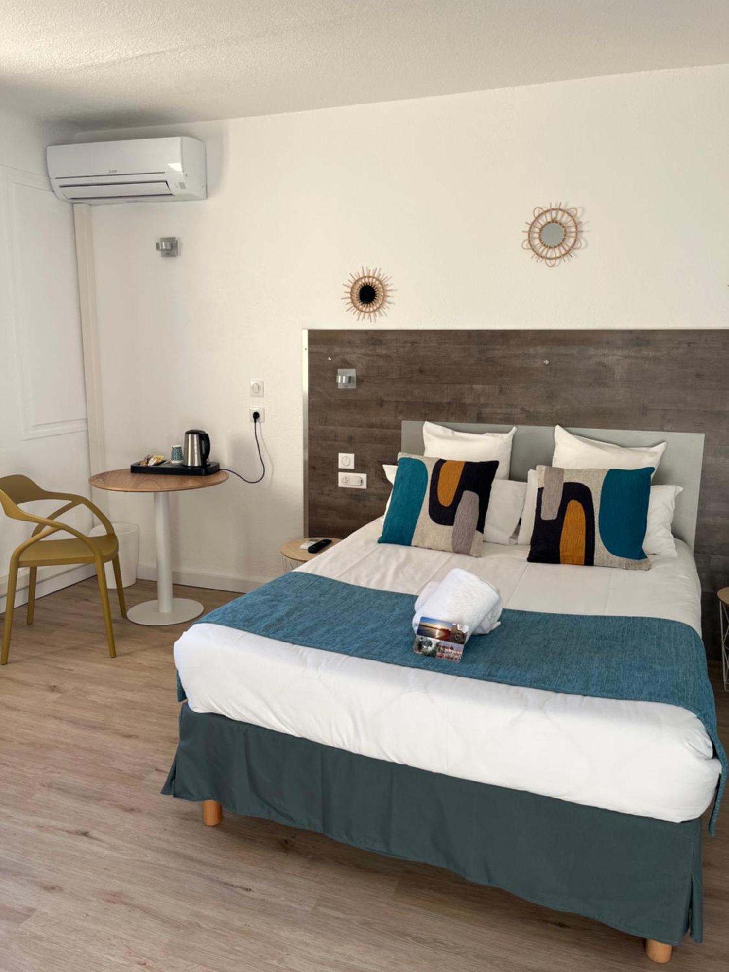 Hotel Saint Georges, Face A La Mer Canet-en-Roussillon Ngoại thất bức ảnh
