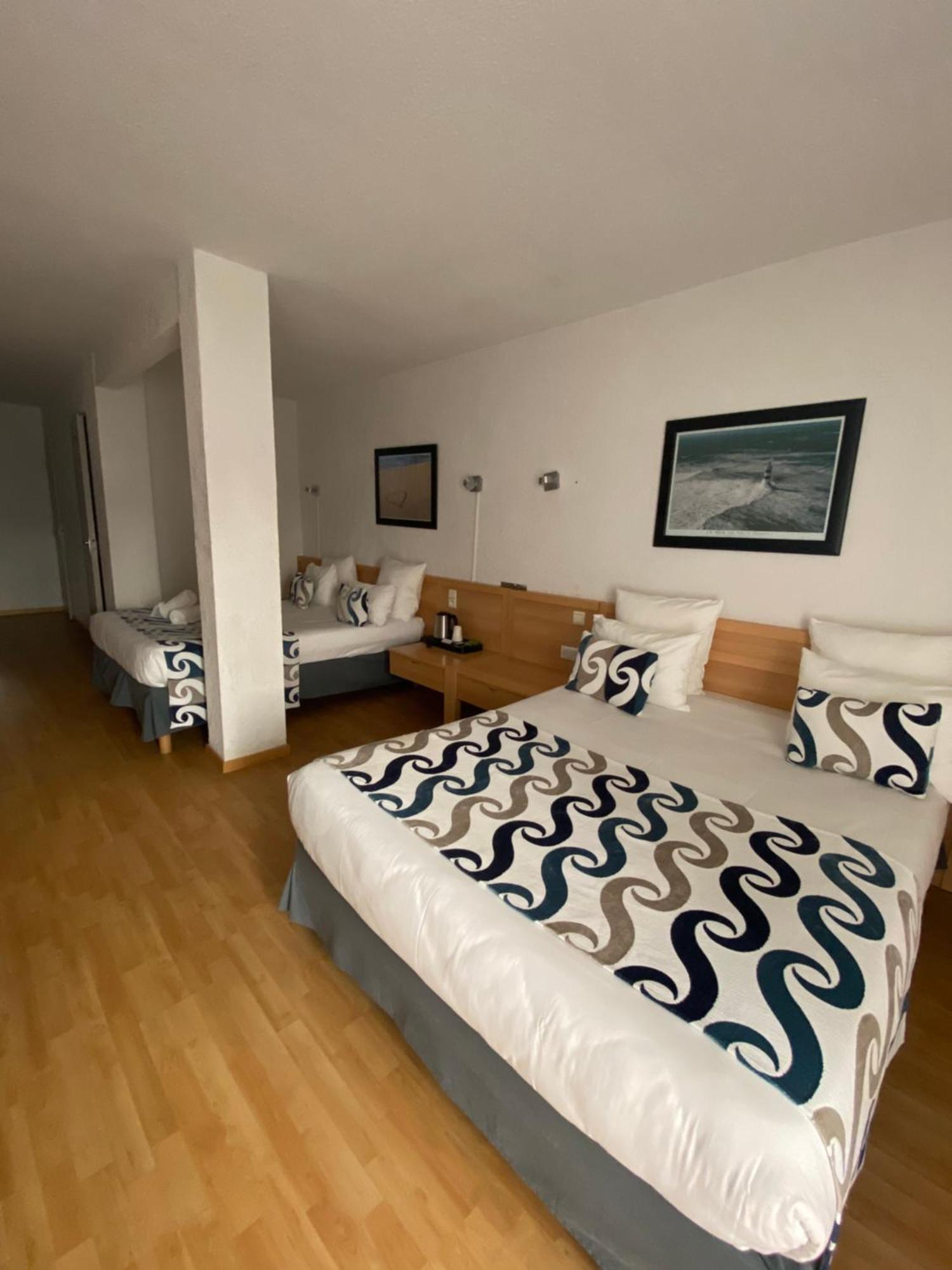 Hotel Saint Georges, Face A La Mer Canet-en-Roussillon Phòng bức ảnh