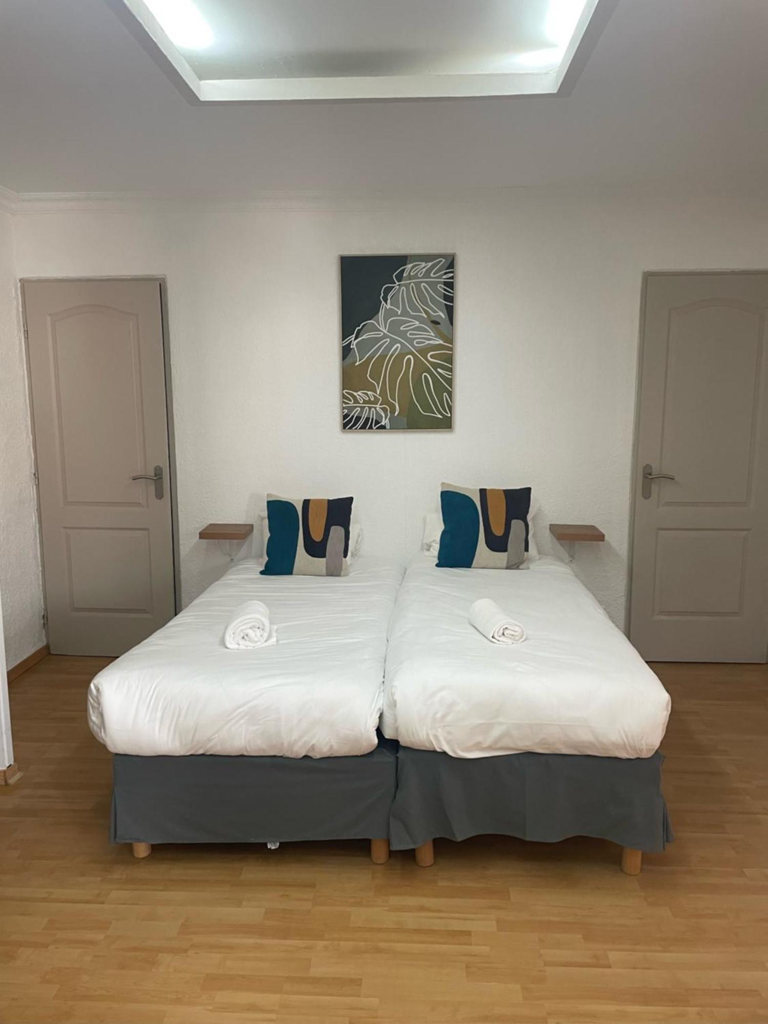 Hotel Saint Georges, Face A La Mer Canet-en-Roussillon Ngoại thất bức ảnh