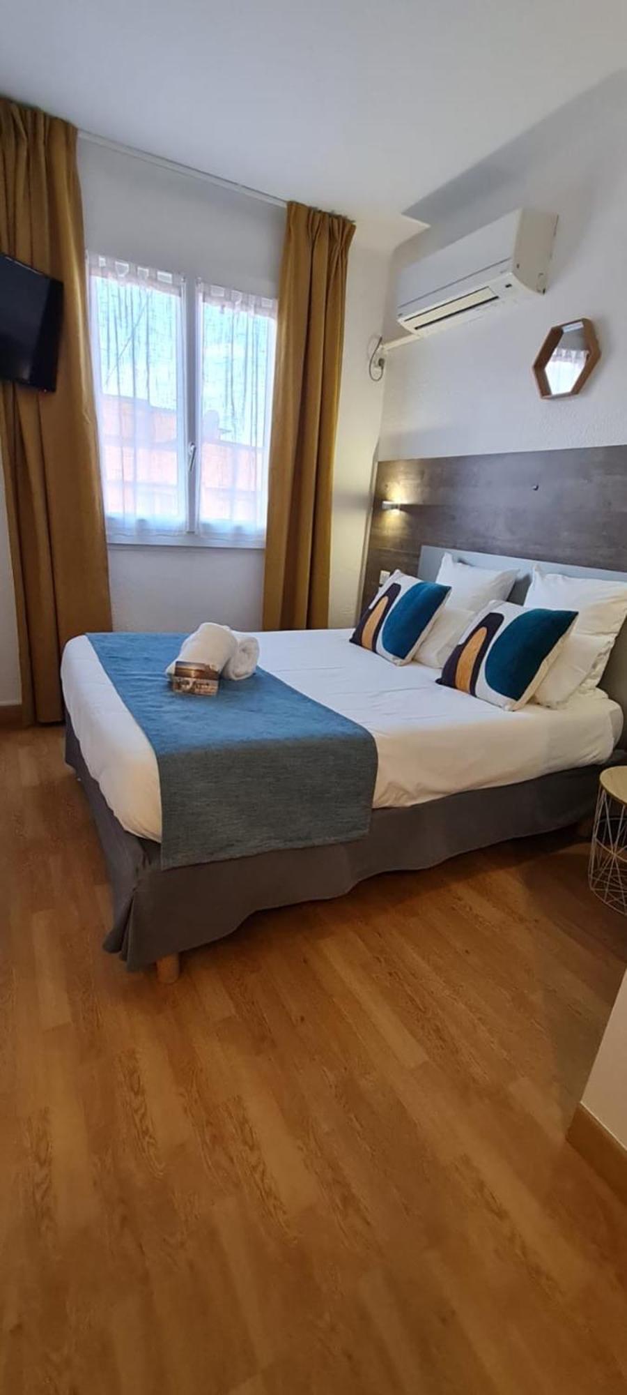 Hotel Saint Georges, Face A La Mer Canet-en-Roussillon Ngoại thất bức ảnh