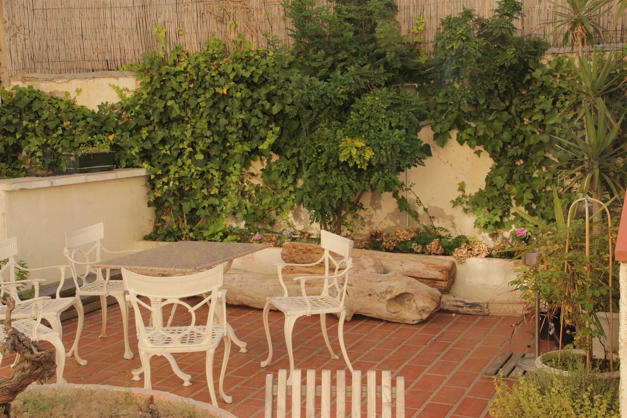 Hotel Saint Georges, Face A La Mer Canet-en-Roussillon Ngoại thất bức ảnh